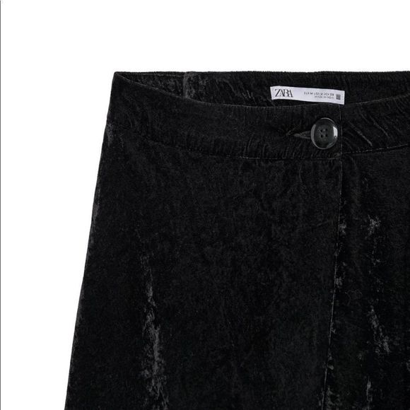 Zara velvet high waisted shorts - Picture 9 of 10